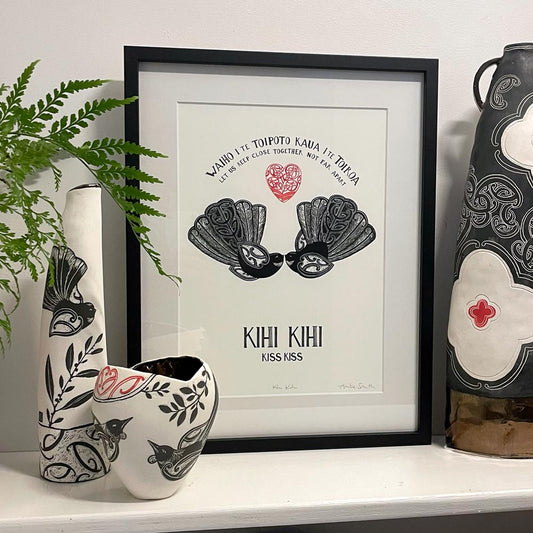 Kihi Kihi - Kiss Kiss