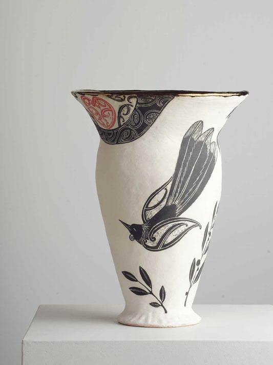 Tui Amphora
